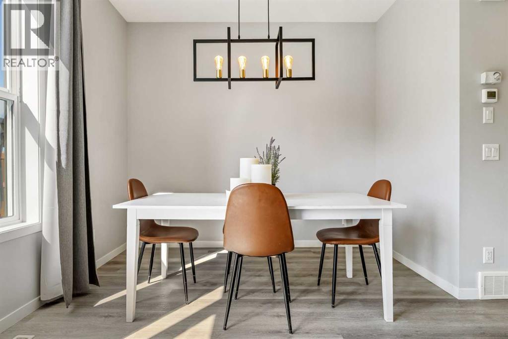 66 Magnolia Terrace SE