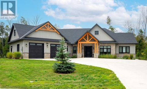 28 LAKESIDE WOODS CRESCENT Saugeen Shores ON N0H2C6