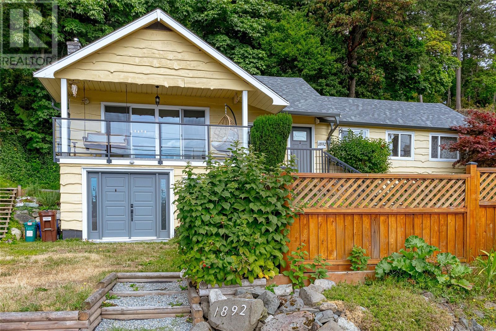 1892 Swartz Bay Rd