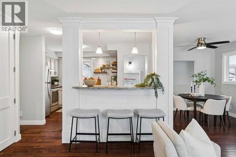 7424 Fleetwood Drive SE Calgary AB T2H0X1