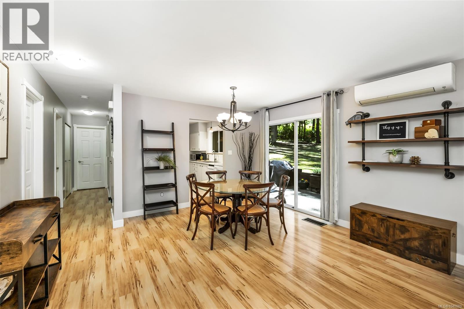 1290 McKenzie Dr