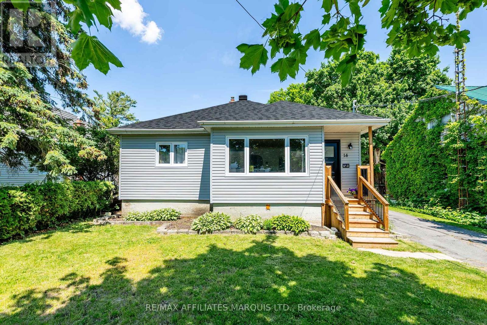 14 DUNBAR AVENUE