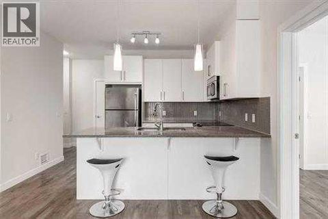 313, 12 Sage Hill Terrace NW Calgary AB T3R0W6