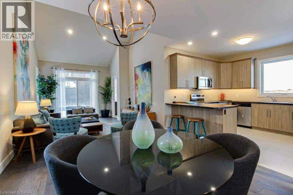 2100 EVANS Boulevard