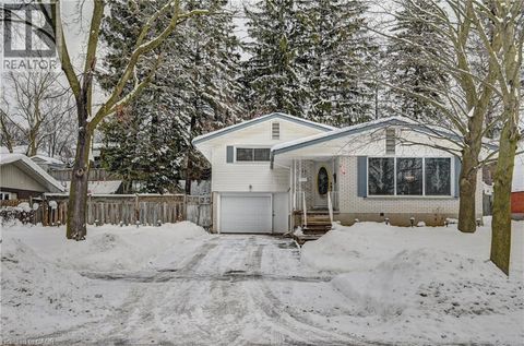 Property photo of 132 forest hill drive, kitchener, ON n2m4g3