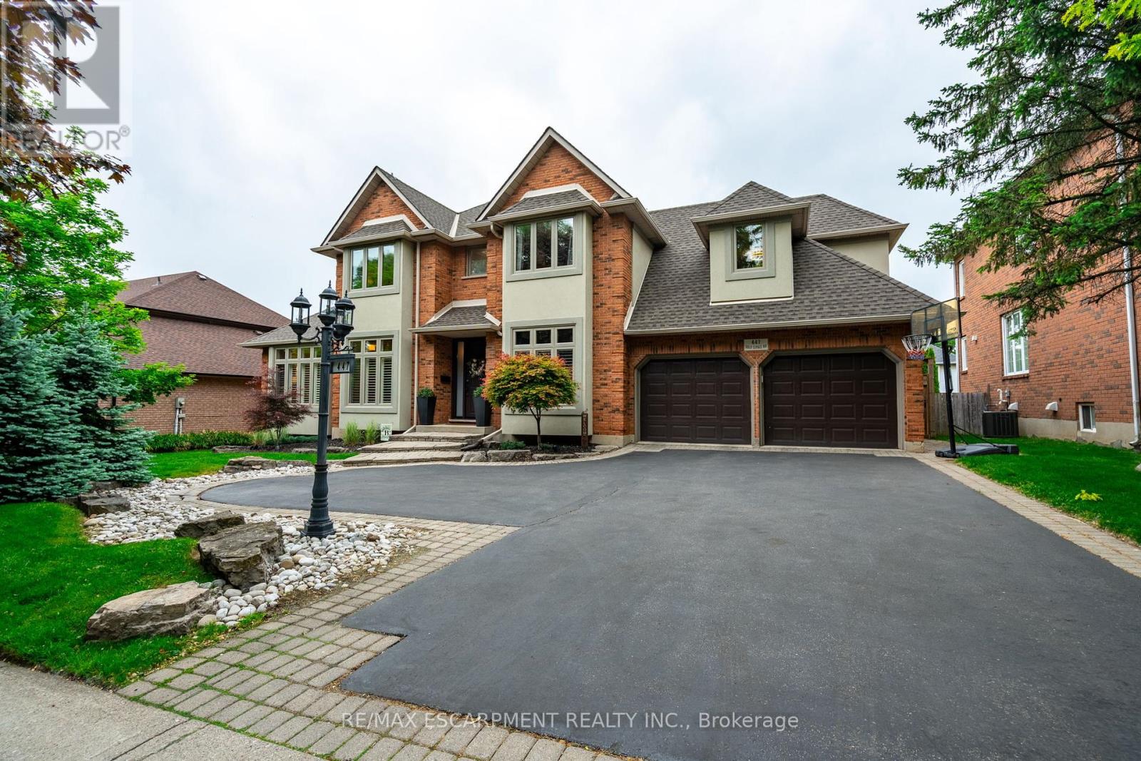 447 GOLF LINKS ROAD