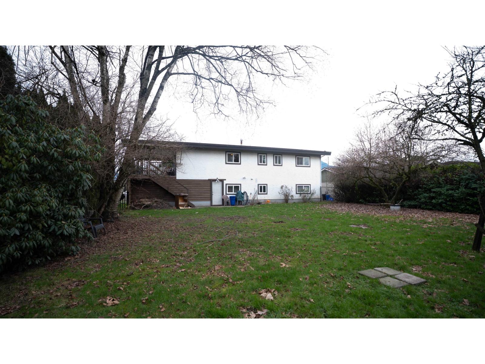 9543 PAULA CRESCENT|Chilliwack Proper East