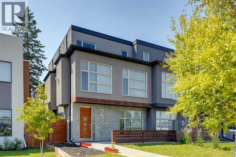 2329A Osborne Crescent SW Calgary AB T2T0Y7
