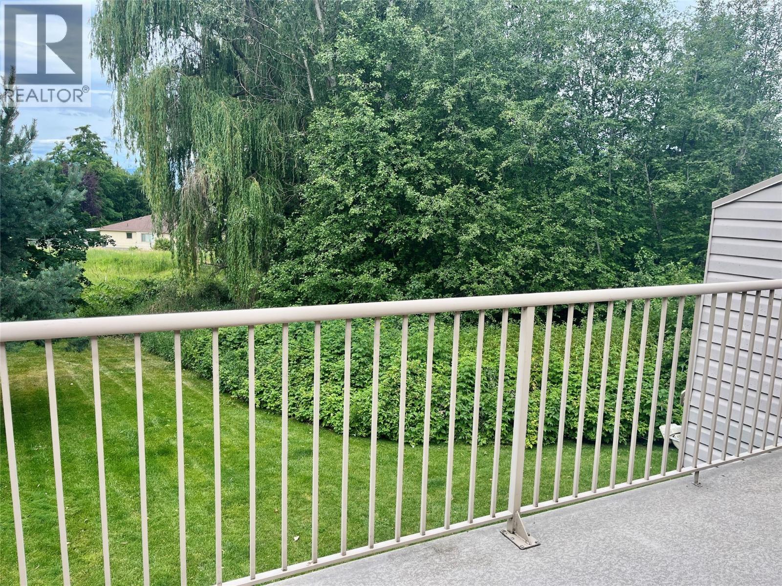 1607 43 Avenue Unit# 304 Lot# SL 10