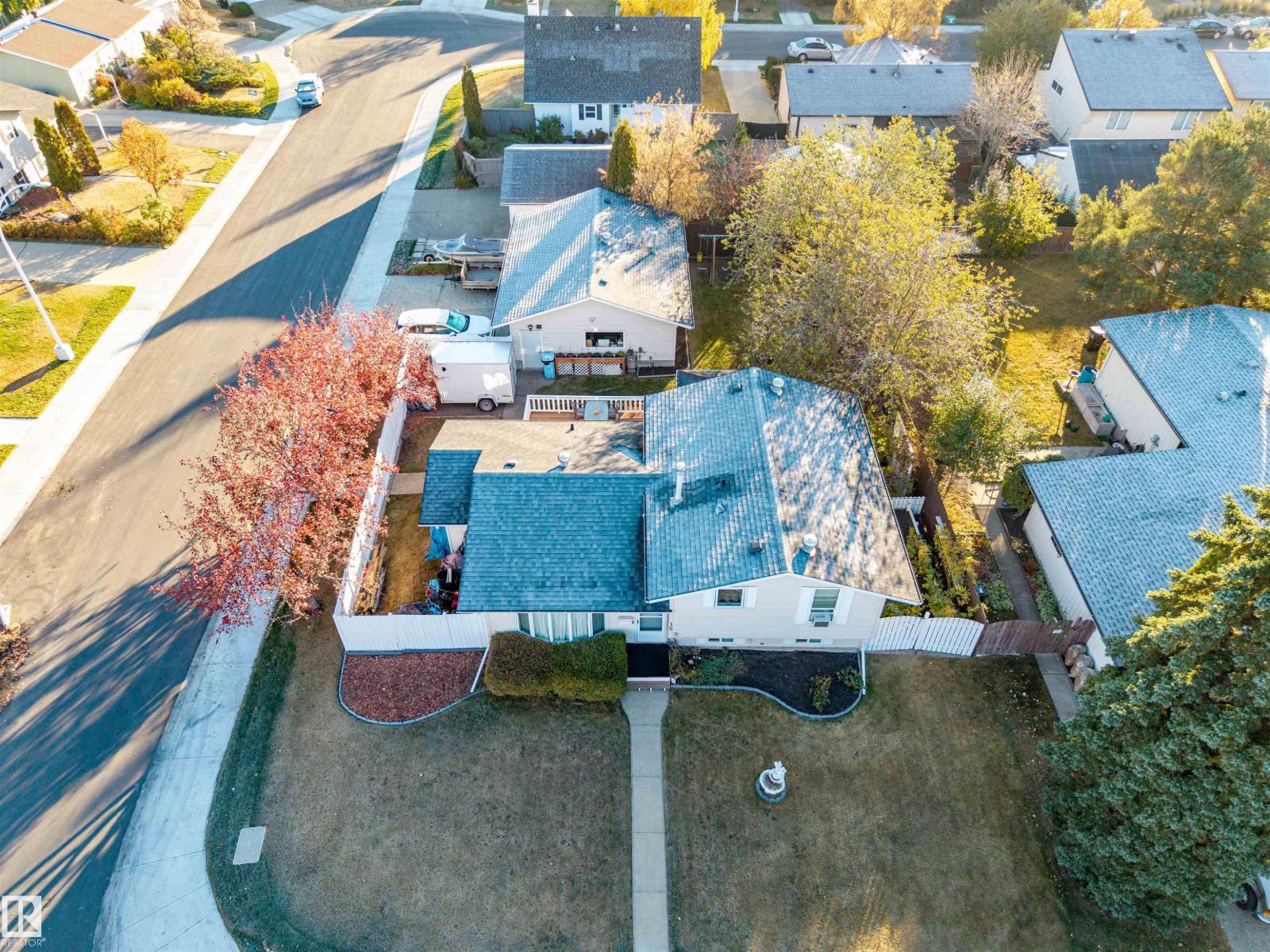 15 WILLIAM HUSTLER CR NW NW