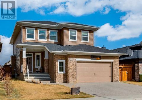 66 Ravenscroft Close SE Airdrie AB T4A0M1