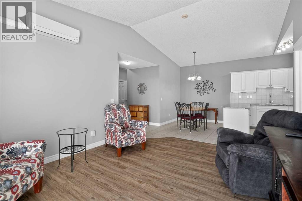 303, 149 Mcrae Street