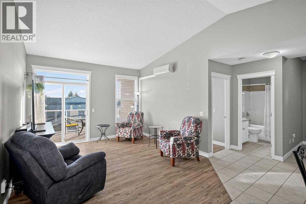 303, 149 Mcrae Street