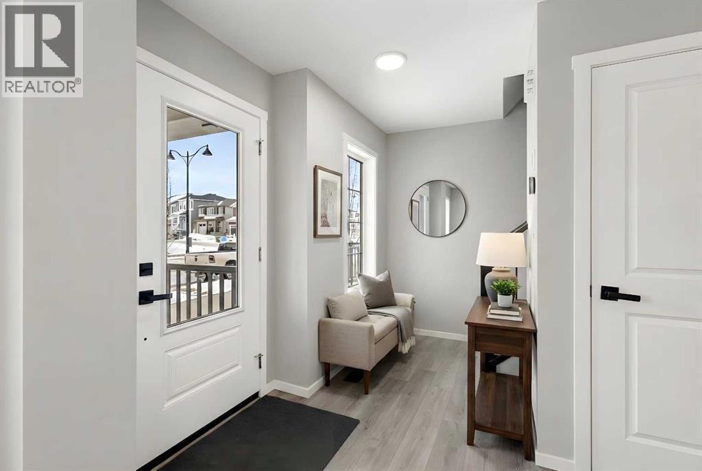 225 Yorkville Boulevard SW