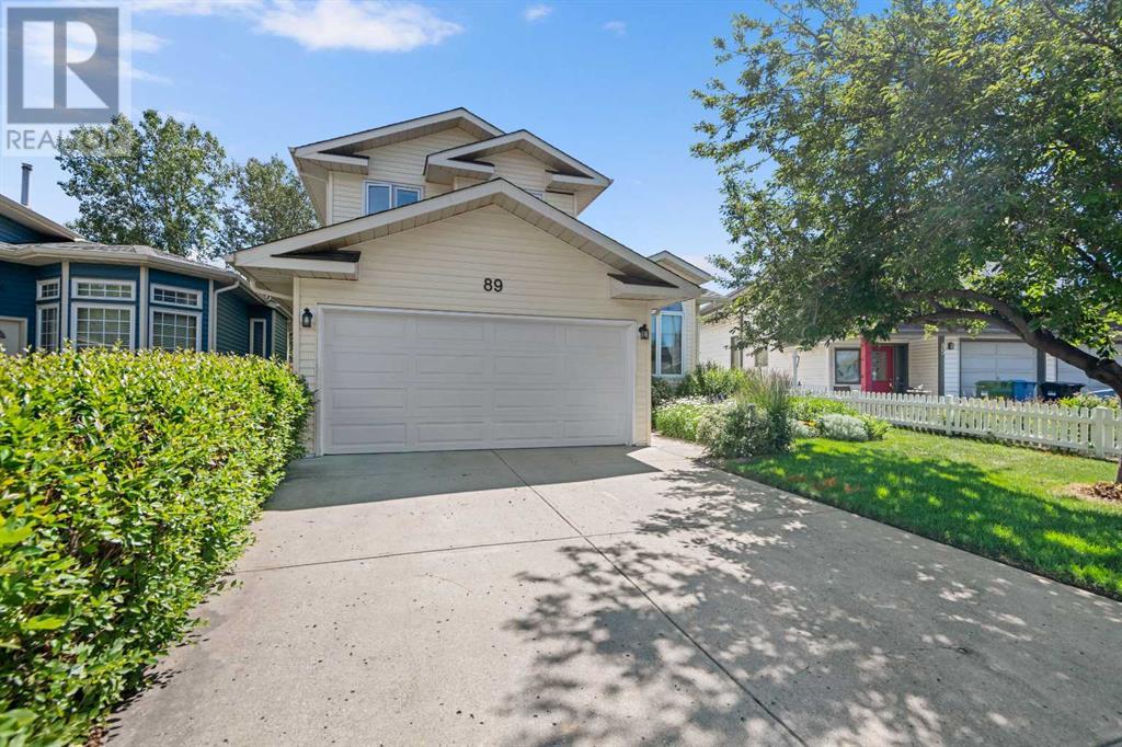 89 Riverglen Close SE