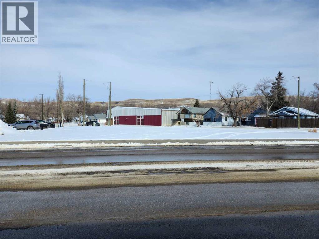 200 Railway Avenue E