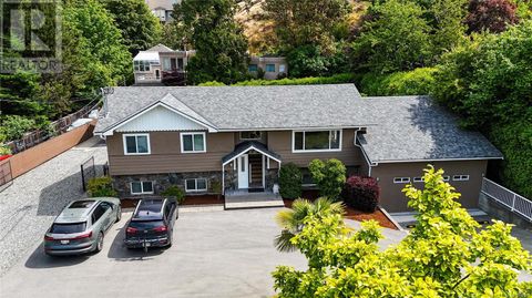4767 Cordova Bay Rd Saanich BC V8Y2J7