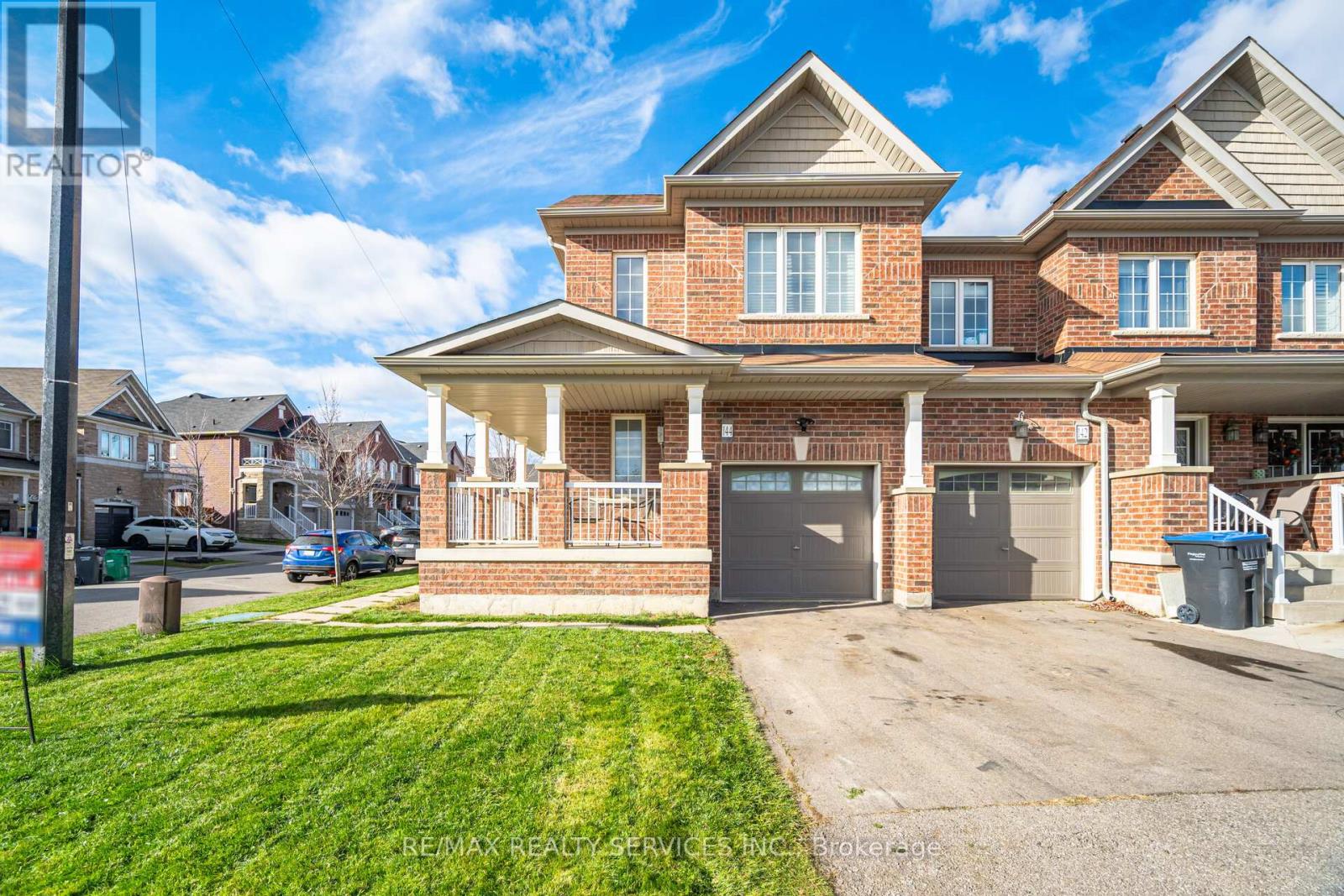 144 BAFFIN CRESCENT