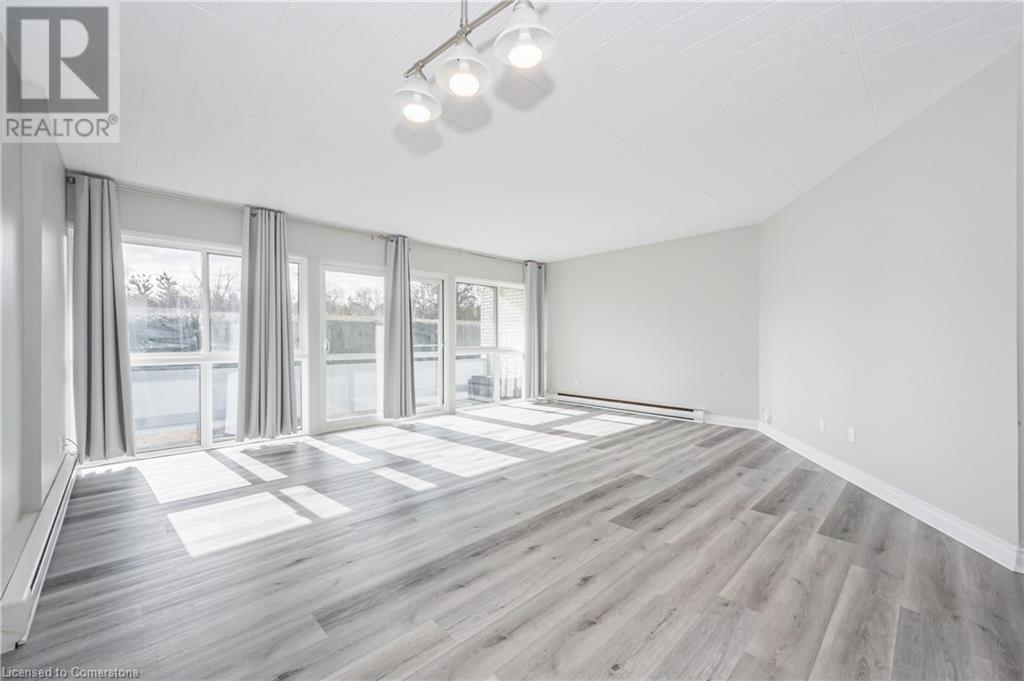 105 CONROY Crescent Unit# 102