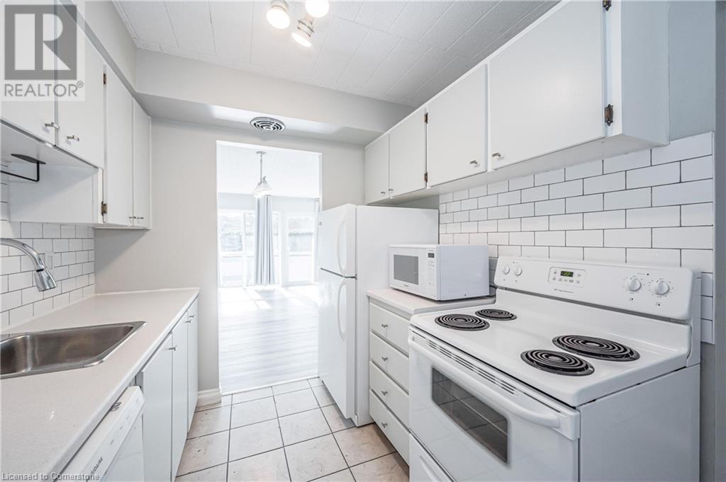 105 CONROY Crescent Unit# 102