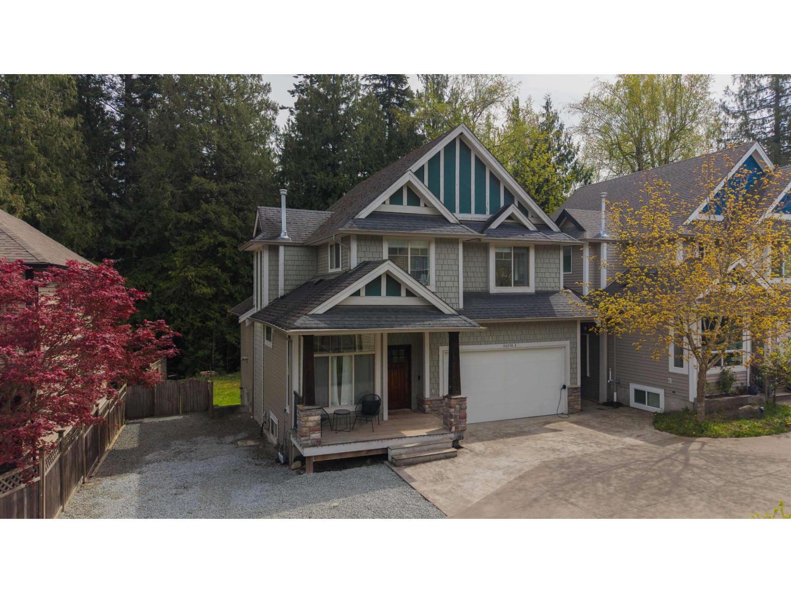 2 46248 KERMODE CRESCENT|Promontory