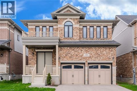 55 SPACHMAN Street Kitchener ON N2R1R7