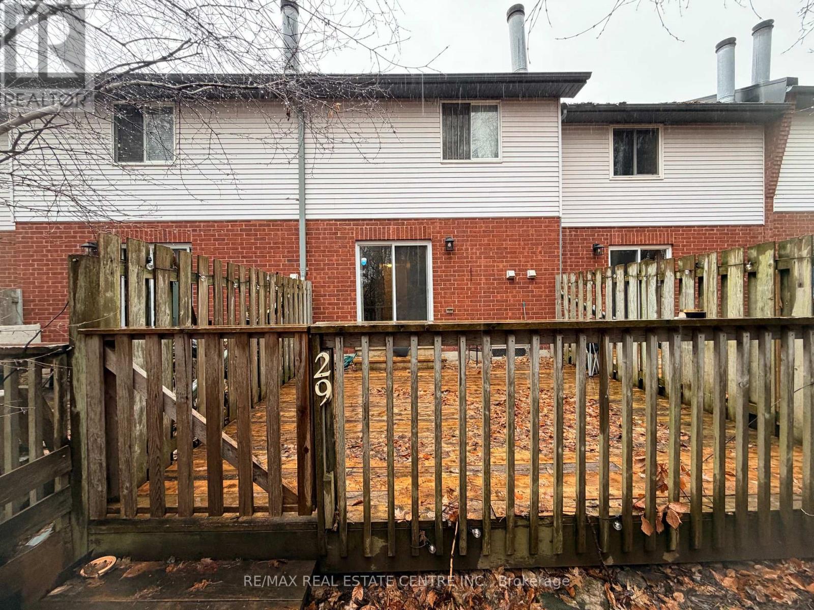 29 - 219 KINGSWOOD DRIVE