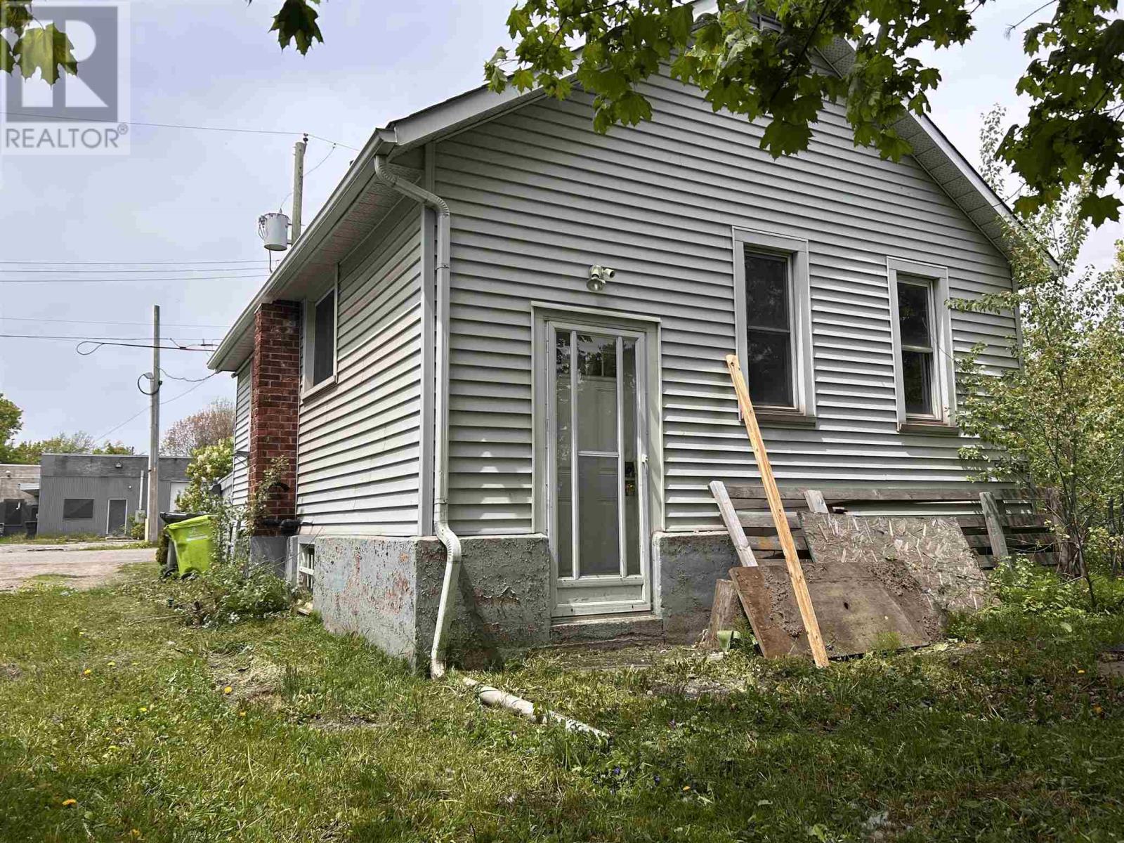 Homes for Sale Sault Ste. Marie 438 Sherbourne ST