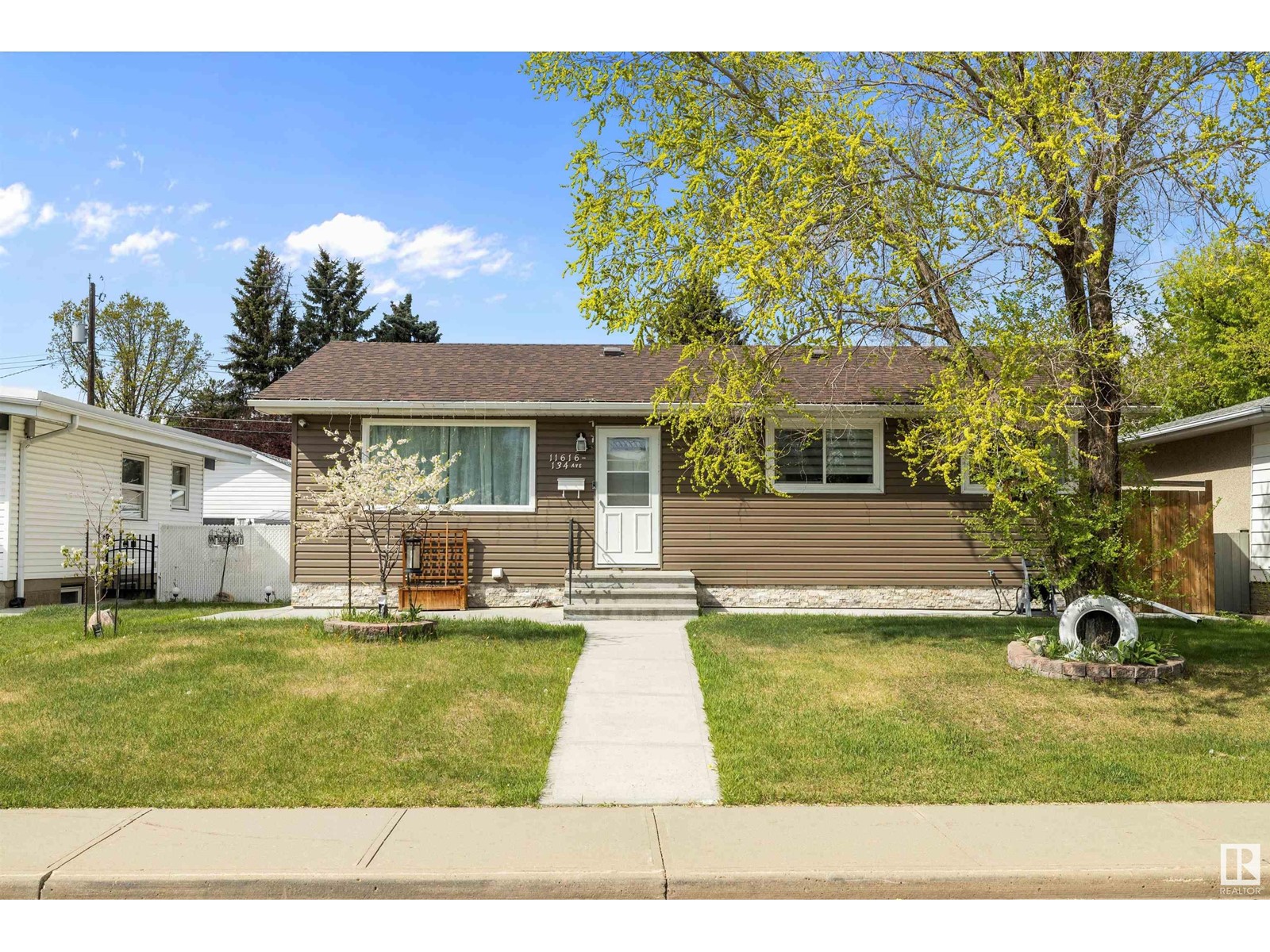 11616 134 AV NW