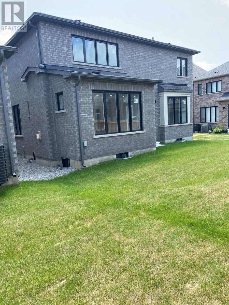 35 BRABIN CIRCLE