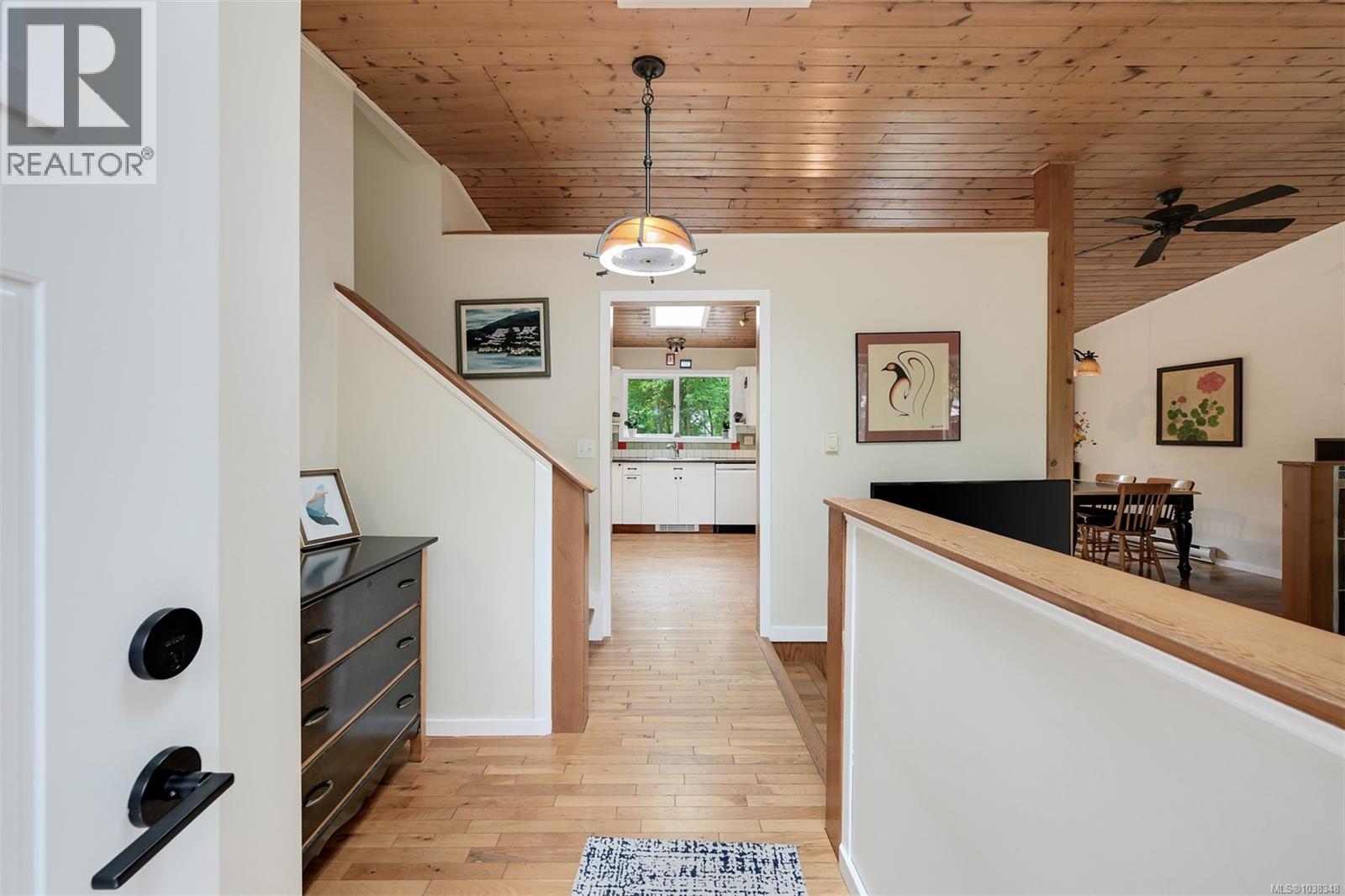 2340 Macdonald Rd