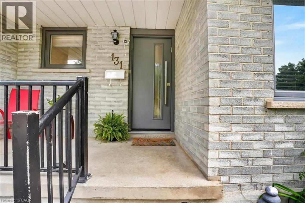 131 CARLYLE Drive