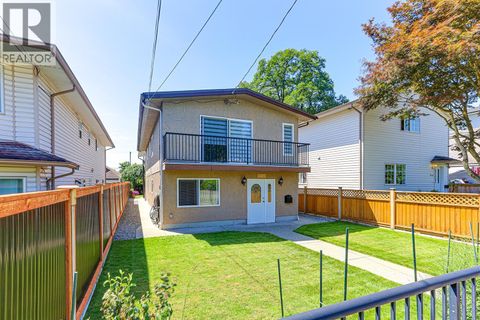 2142 GRANT AVENUE Port Coquitlam BC V3B1R2