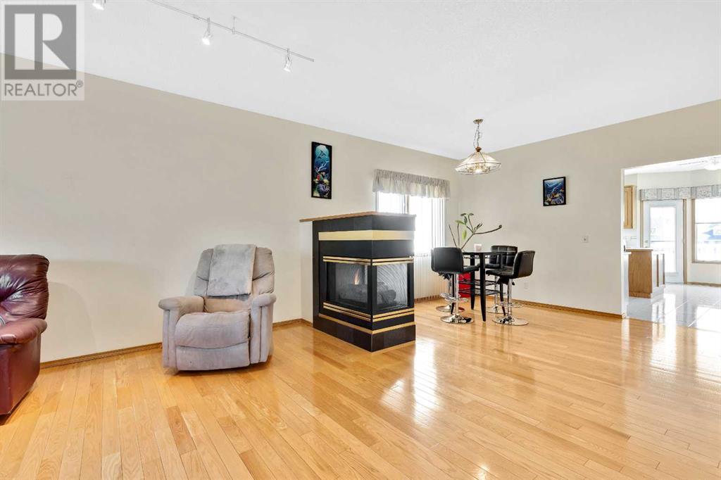 48 Arbour Ridge Mews NW