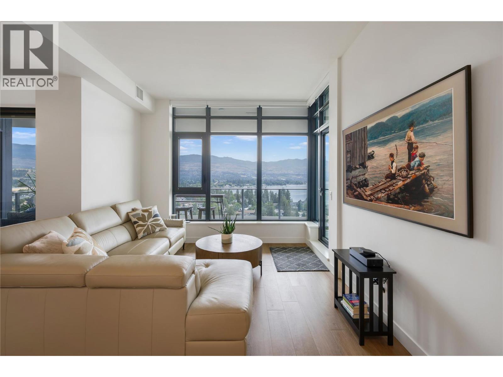 3699 Capozzi Road Unit# PH3