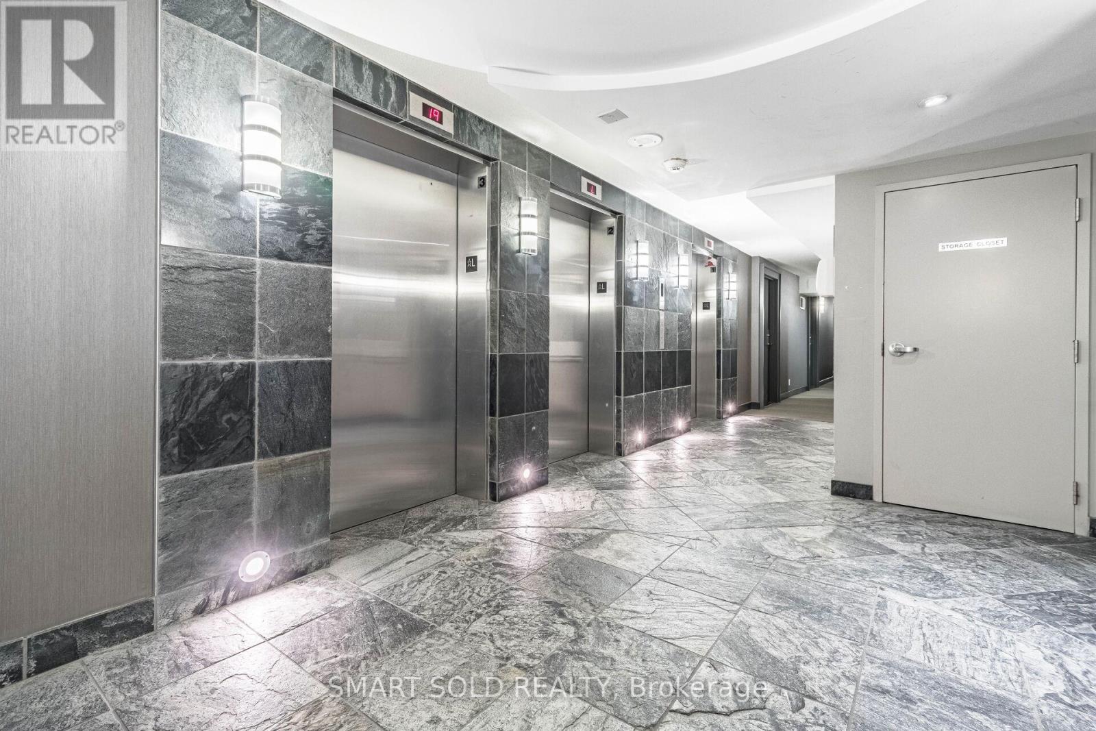 1612 - 11 ST JOSEPH STREET