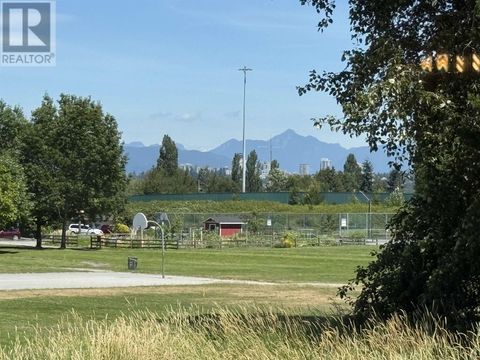 55 5380 SMITH DRIVE Richmond BC V6V2K8