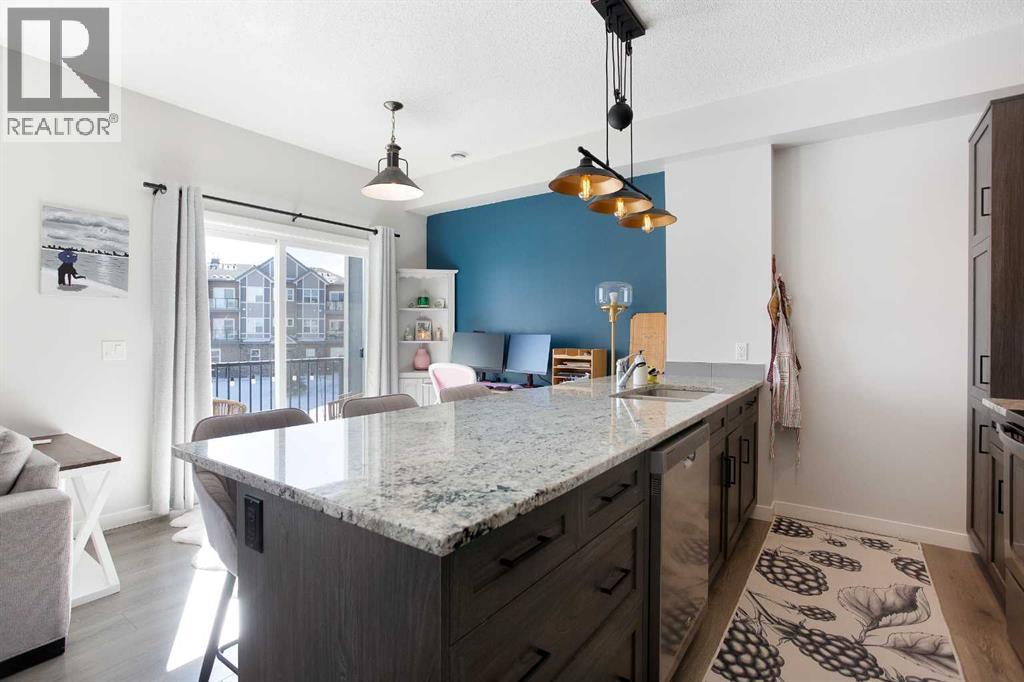 412, 250 Fireside View