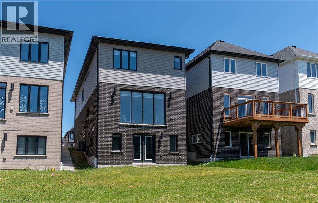 508 NATHALIE Crescent