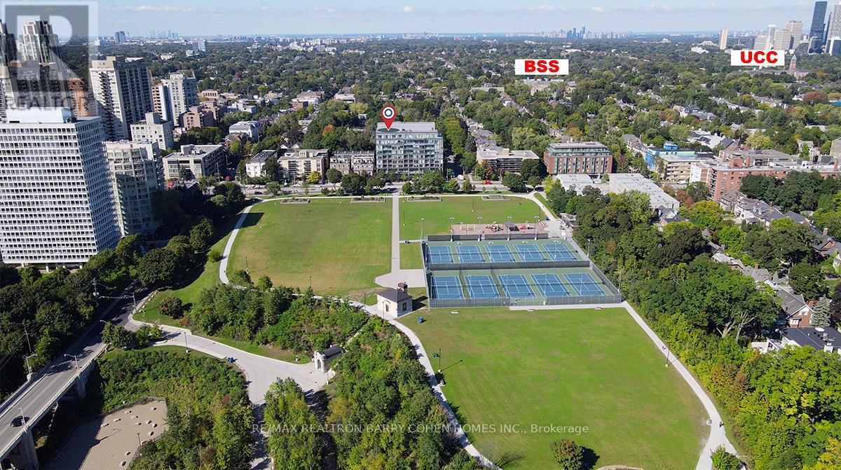 107 - 6 PARKWOOD AVENUE