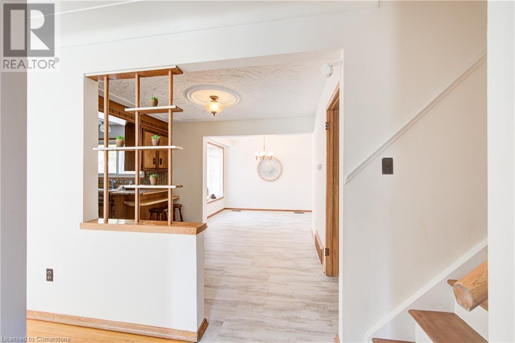 94 HAROLD Avenue