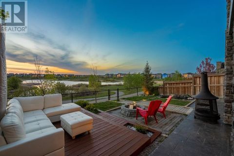 24 Masters Court SE Calgary AB T3M2B8