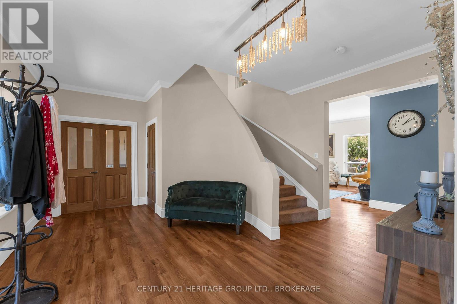 509 MAPLE LAWN DRIVE
