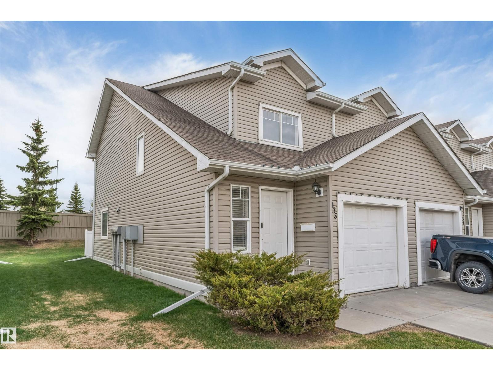 #135 150 EDWARDS DR SW