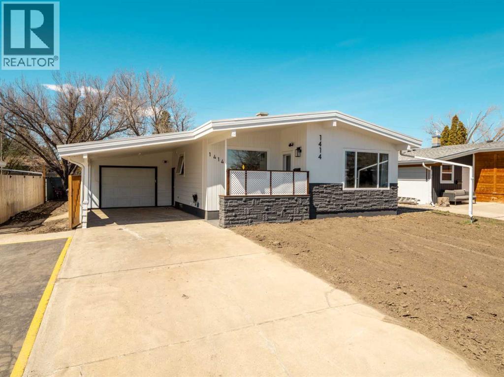 1414 Henderson Lake Boulevard S