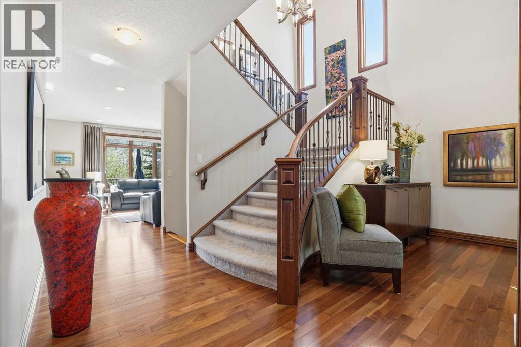 12 Aspen Cliff Close SW