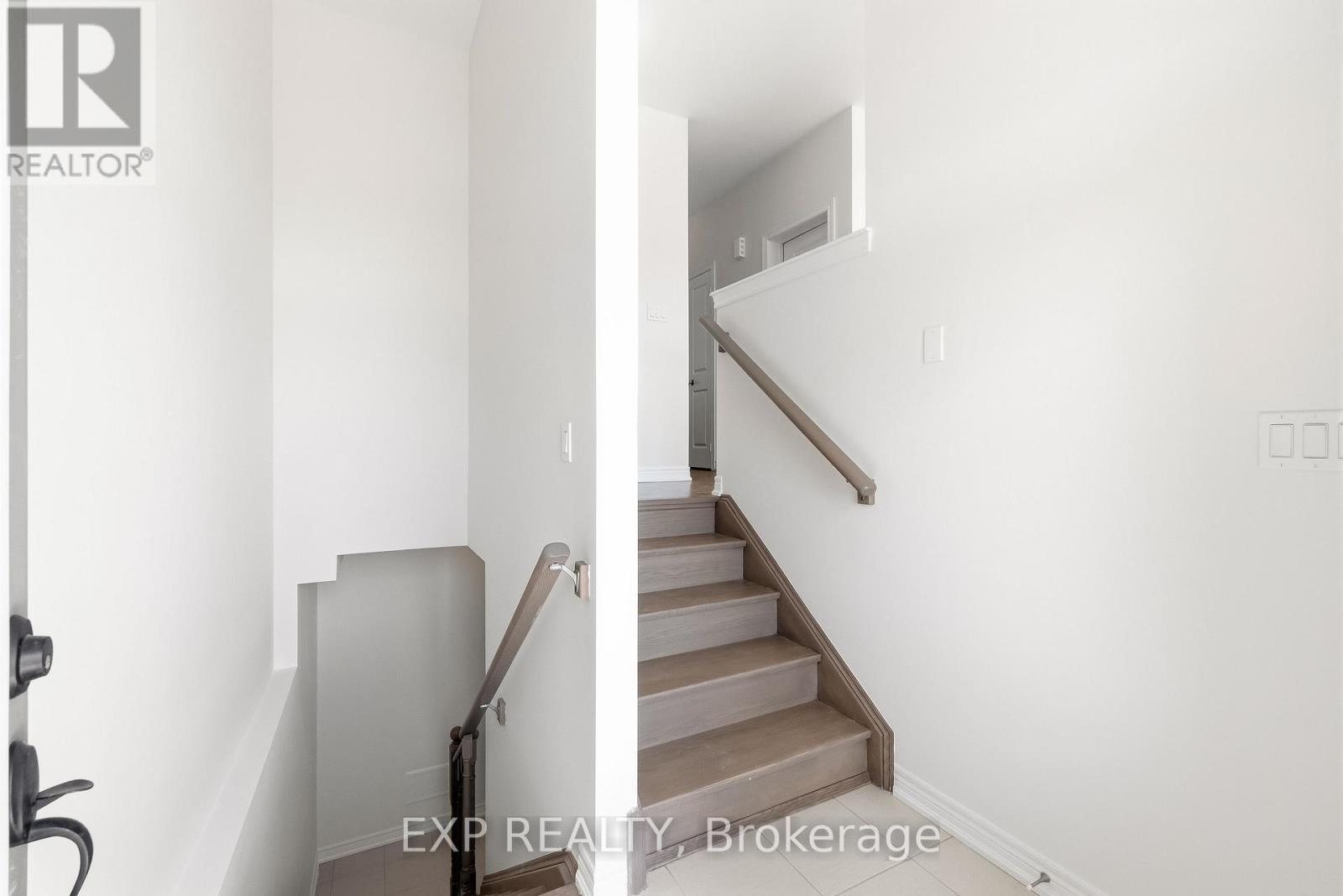 2964 PETER MATTHEWS DRIVE