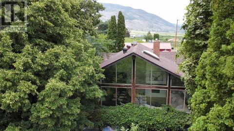 459 18 Road Oliver BC V0H1T1