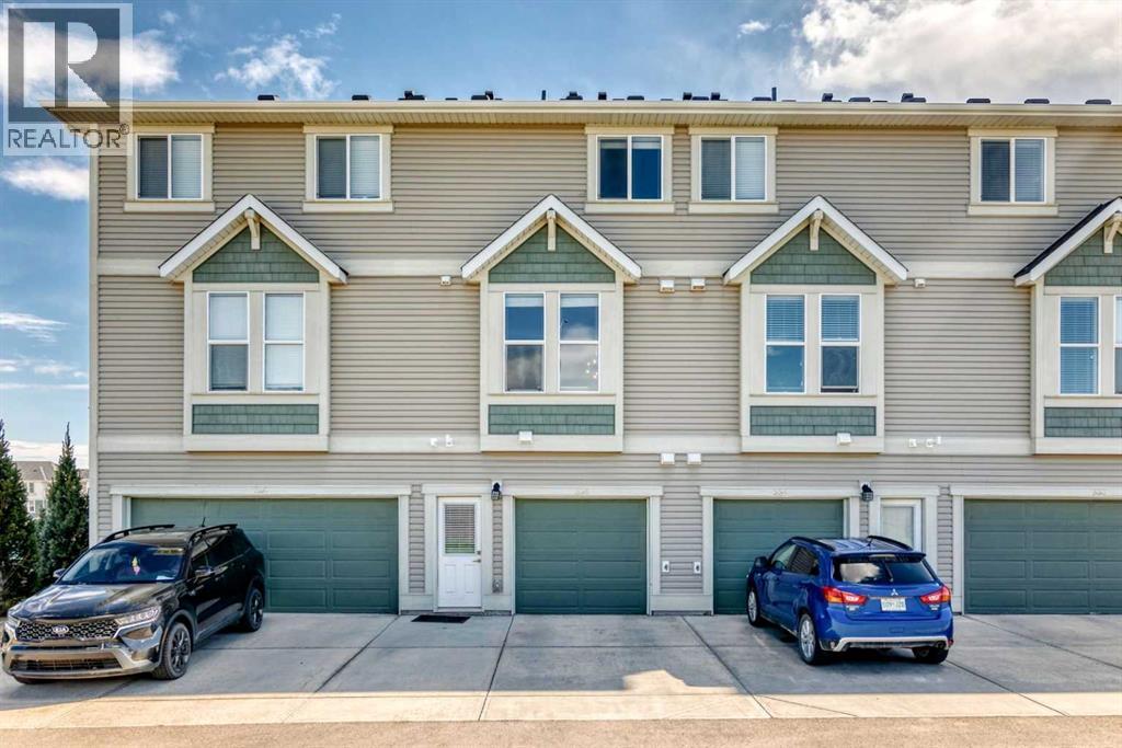 336 South Point Square SW