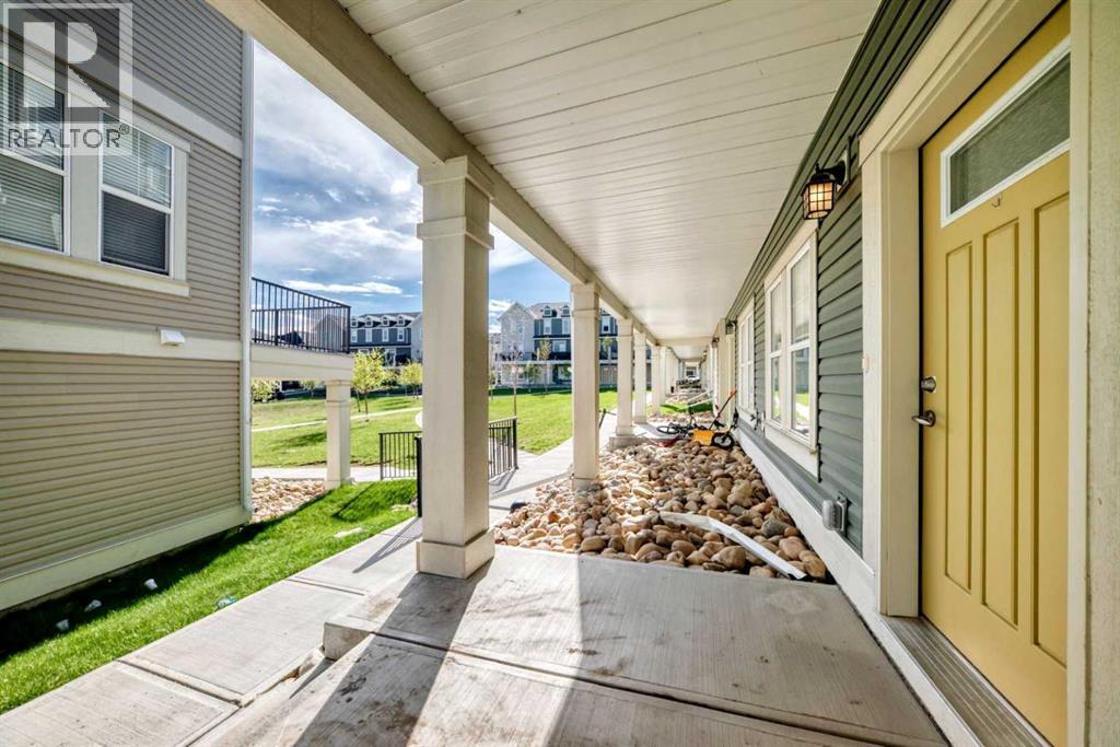 336 South Point Square SW